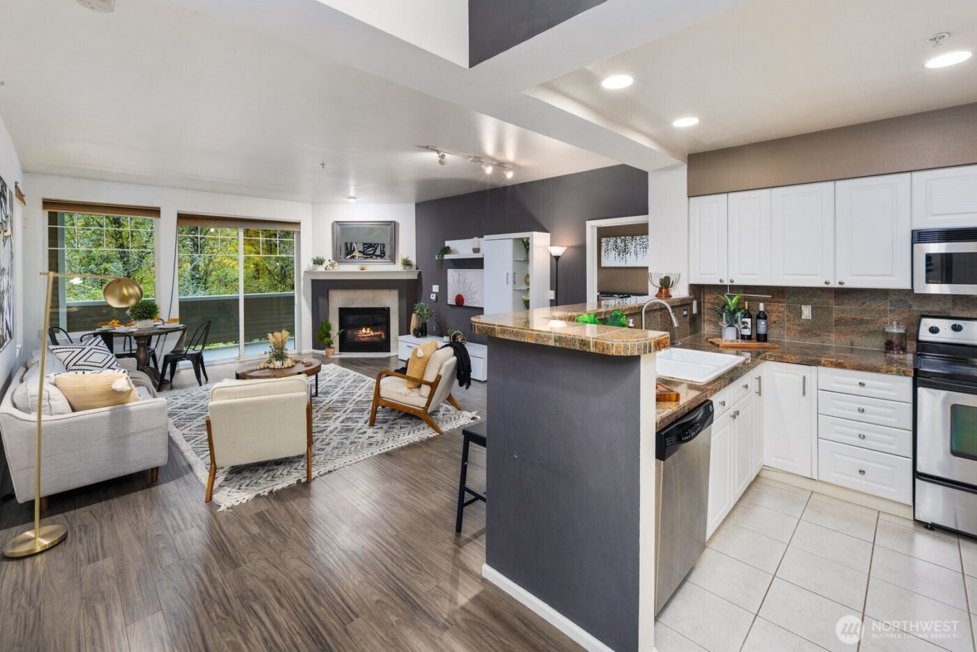 2244 SE 132nd Avenue #B116, Bellevue, WA 98005
