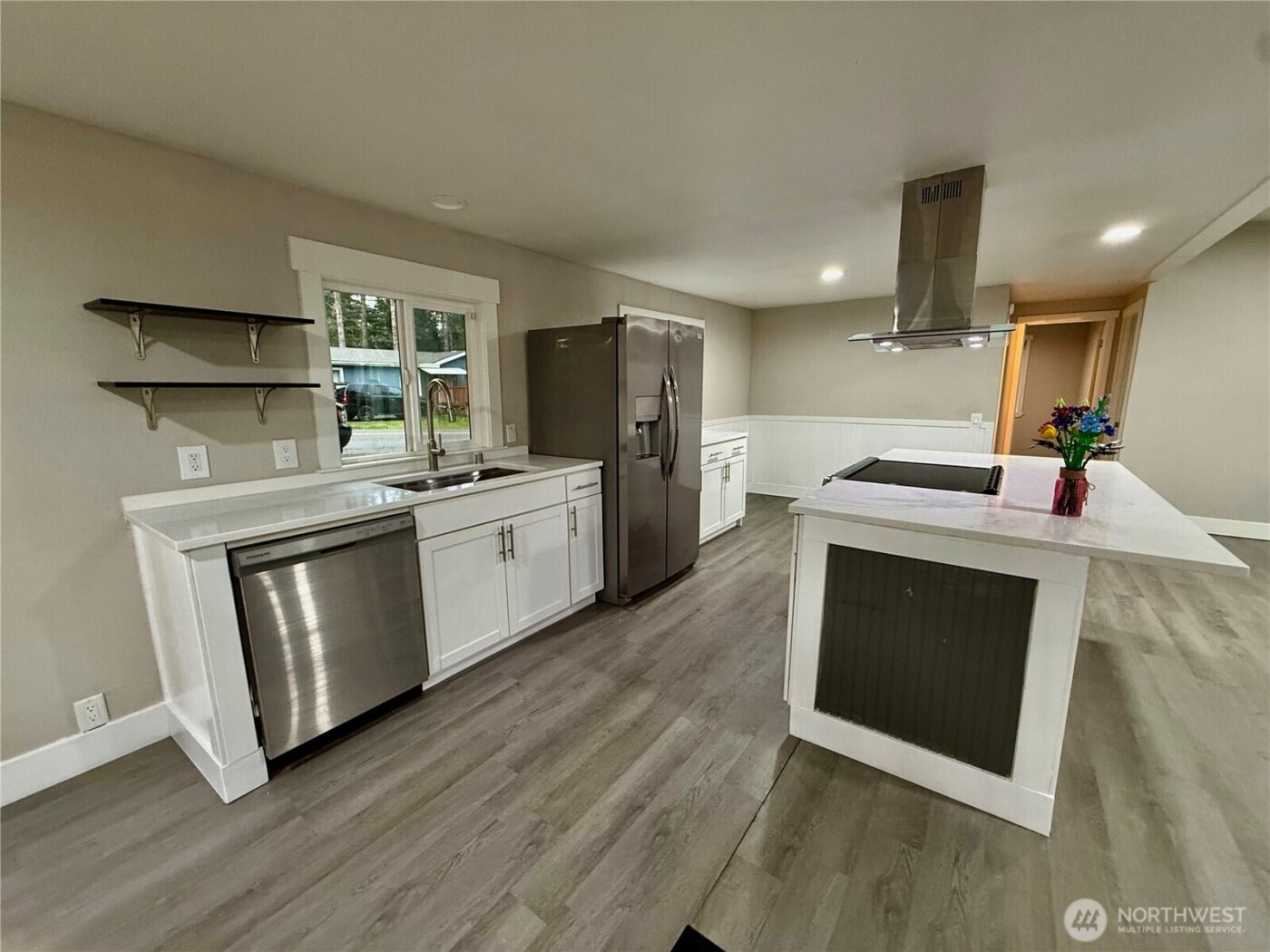 1040 NE Larson Boulevard , Belfair, WA 98528