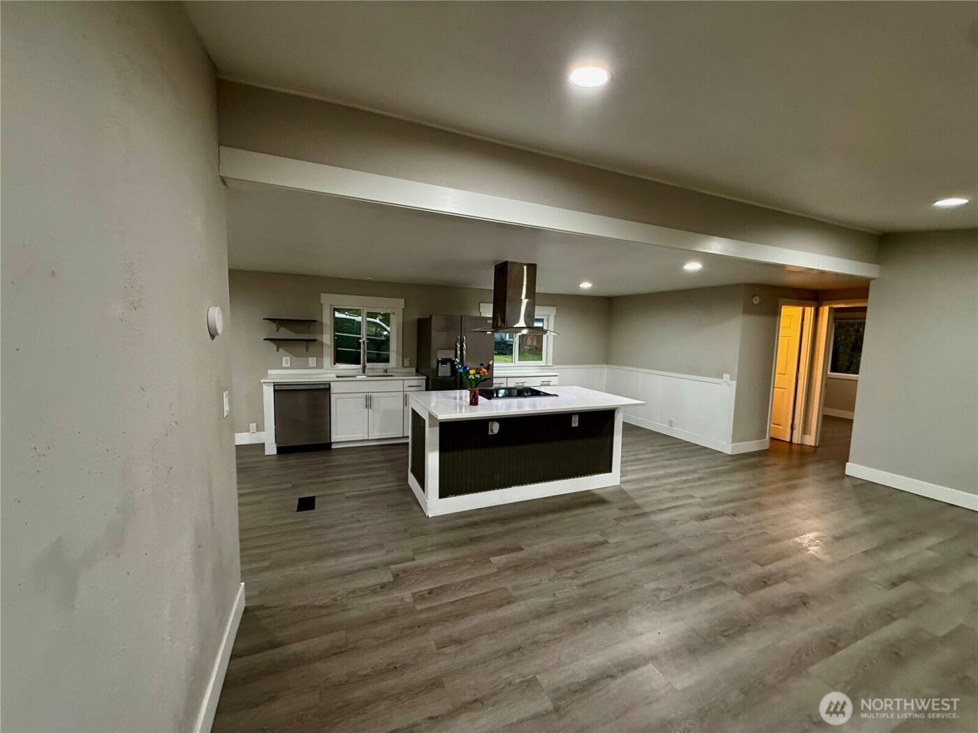 1040 NE Larson Boulevard , Belfair, WA 98528