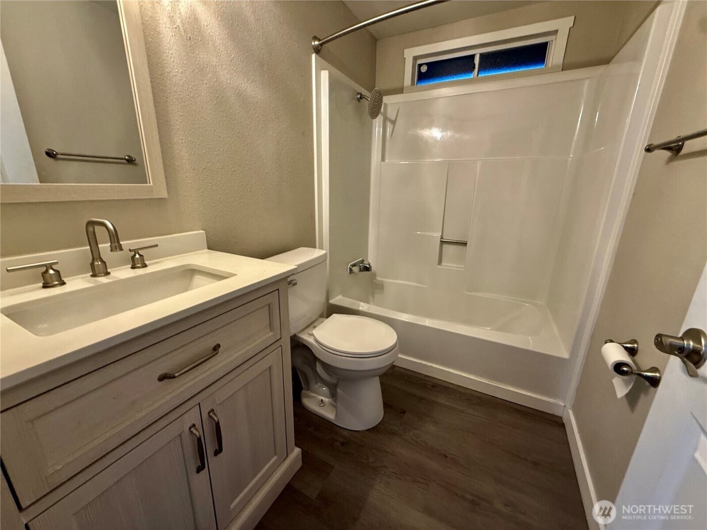 1040 NE Larson Boulevard , Belfair, WA 98528