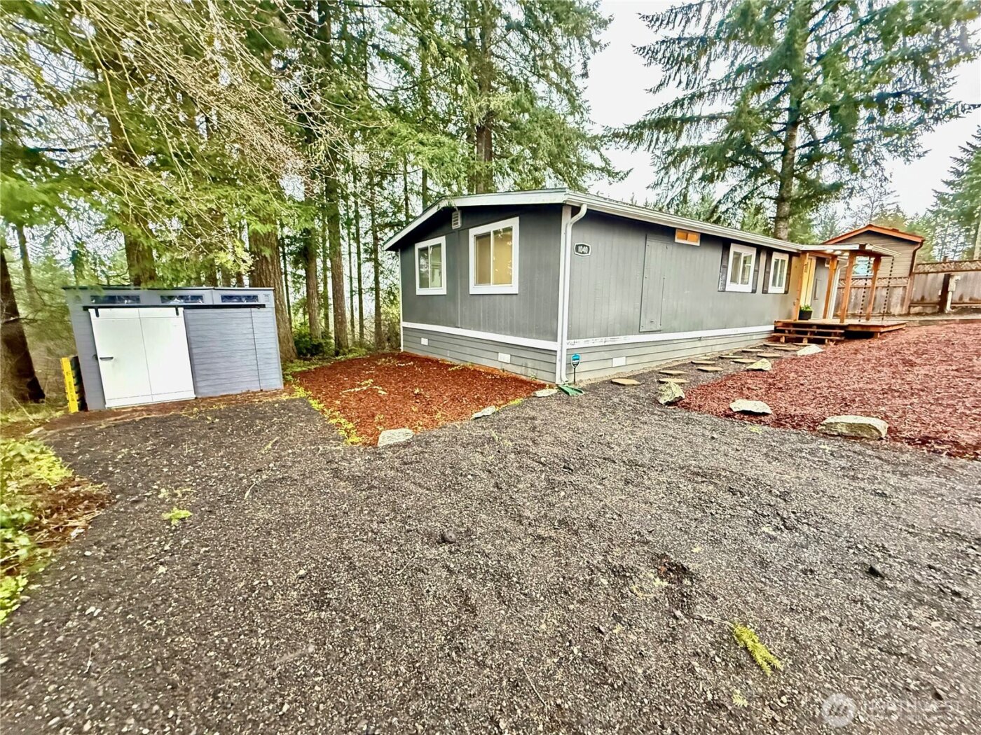 1040 NE Larson Boulevard , Belfair, WA 98528