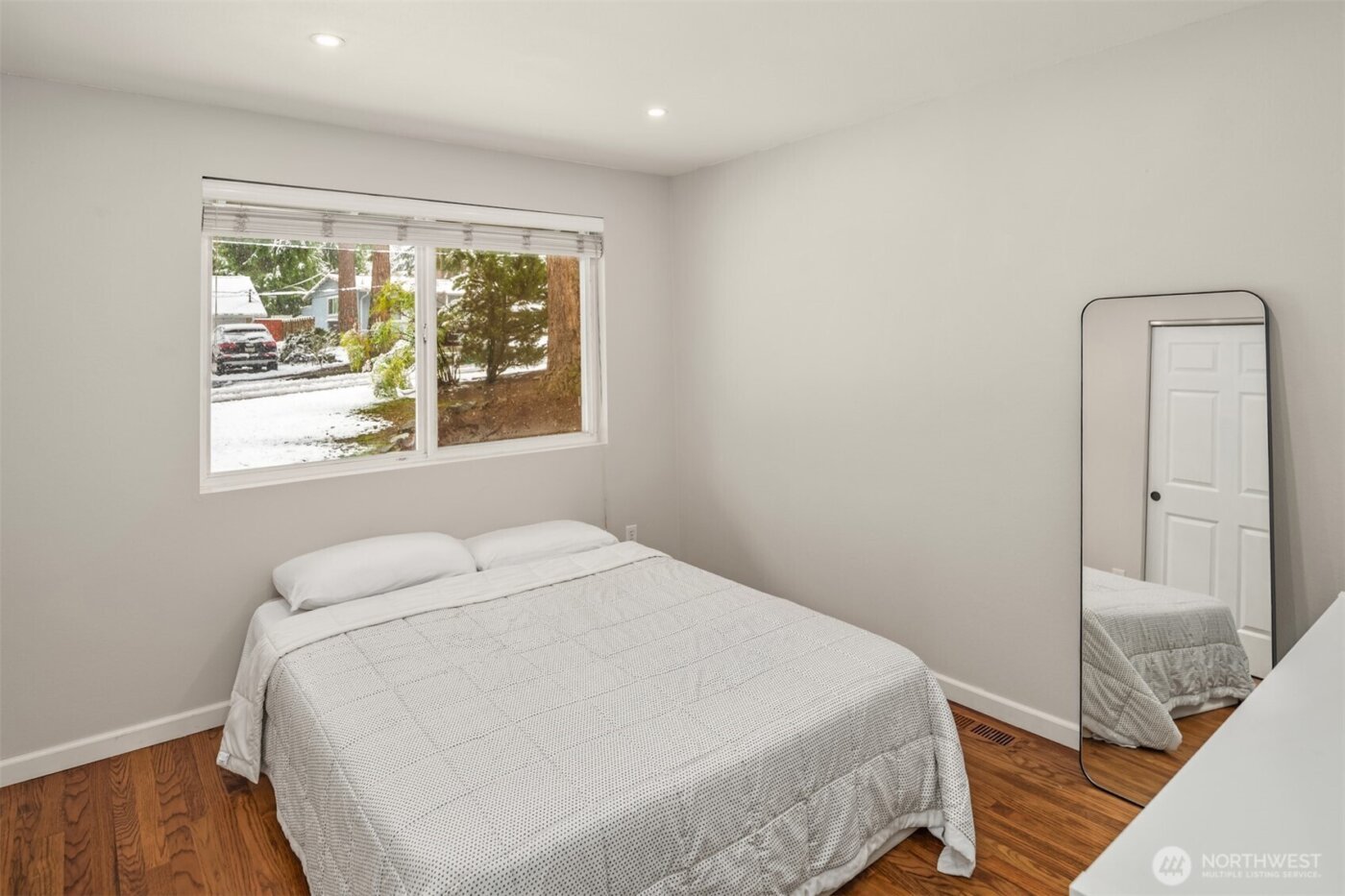 13780 NE 76th Place , Redmond, WA 98052