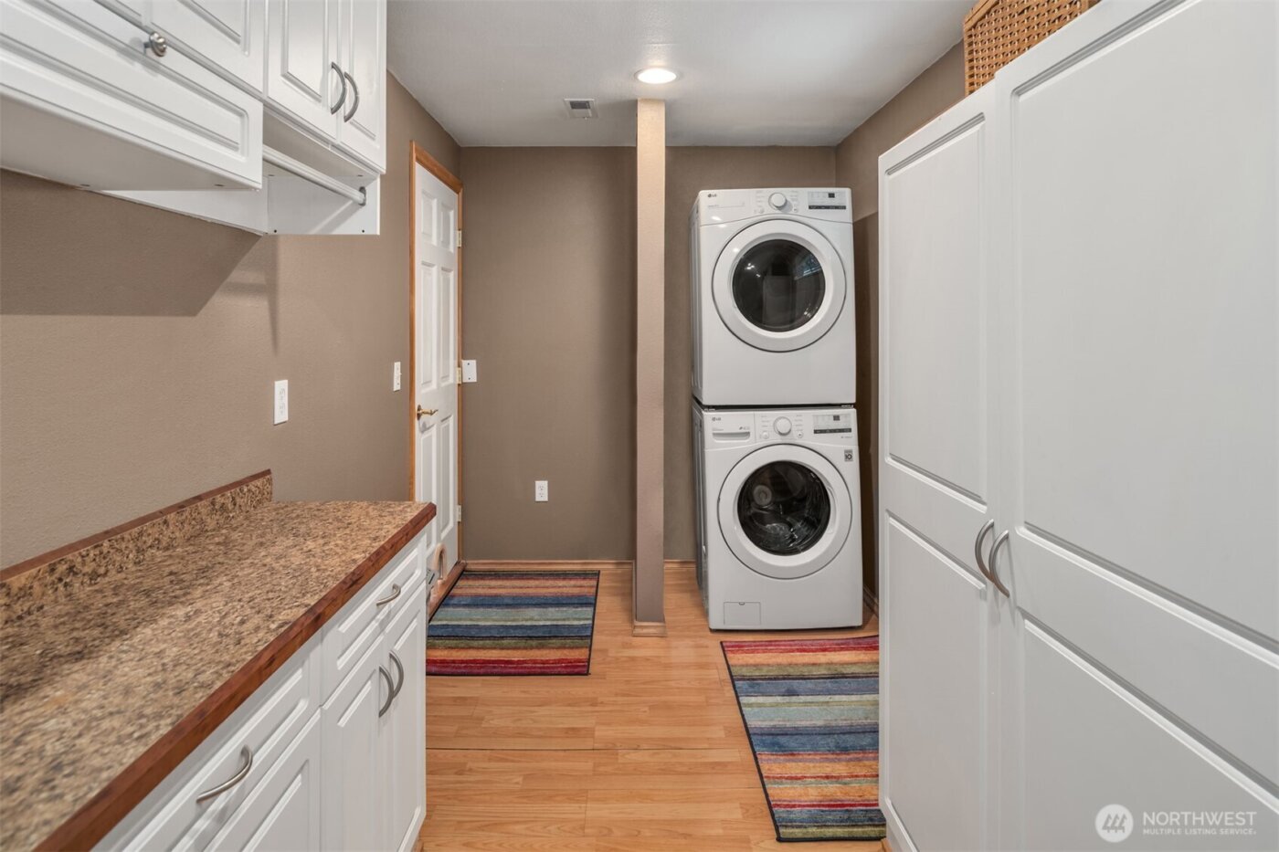 13780 NE 76th Place , Redmond, WA 98052
