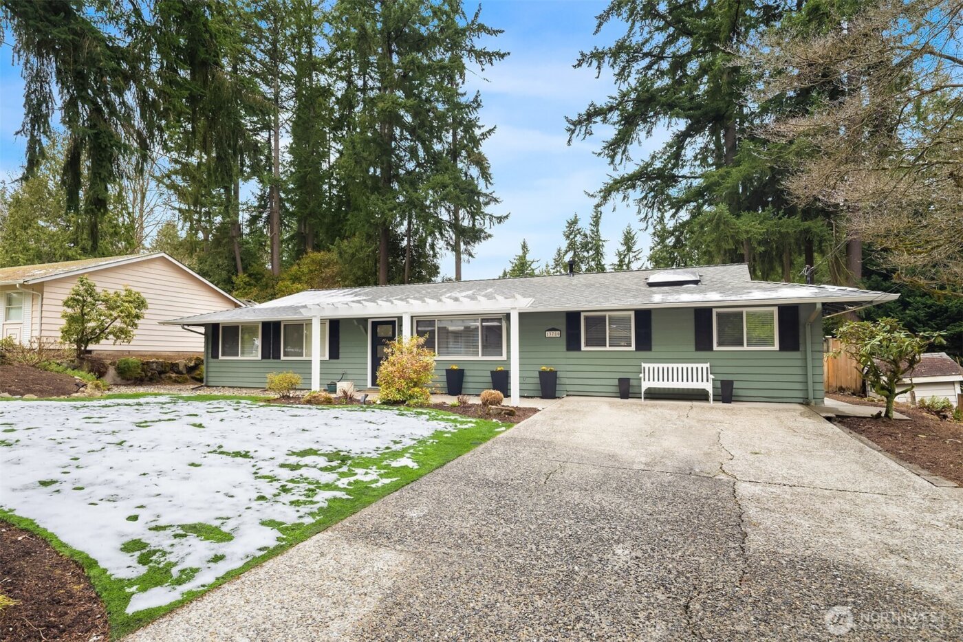 13780 NE 76th Place , Redmond, WA 98052