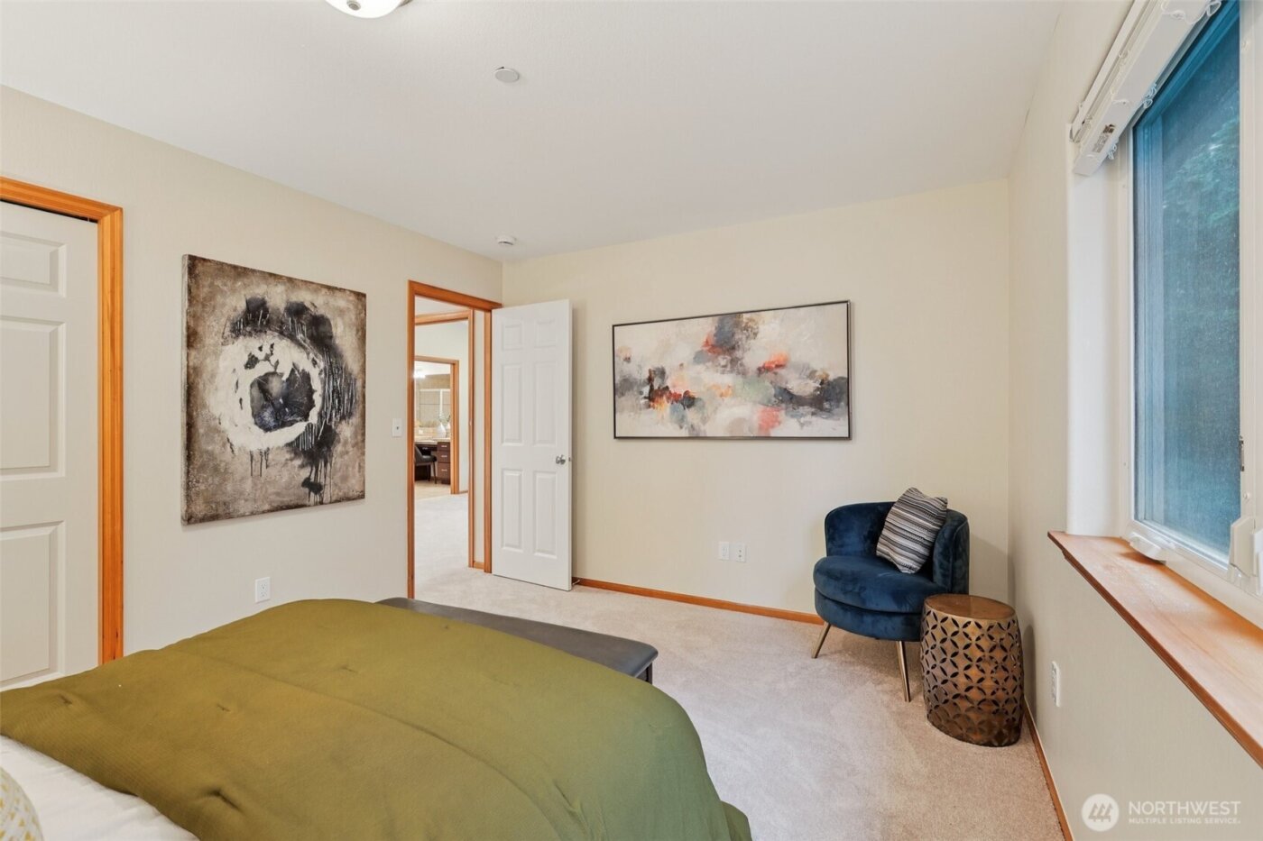 4707 NE 7th Place , Renton, WA 98059-4599