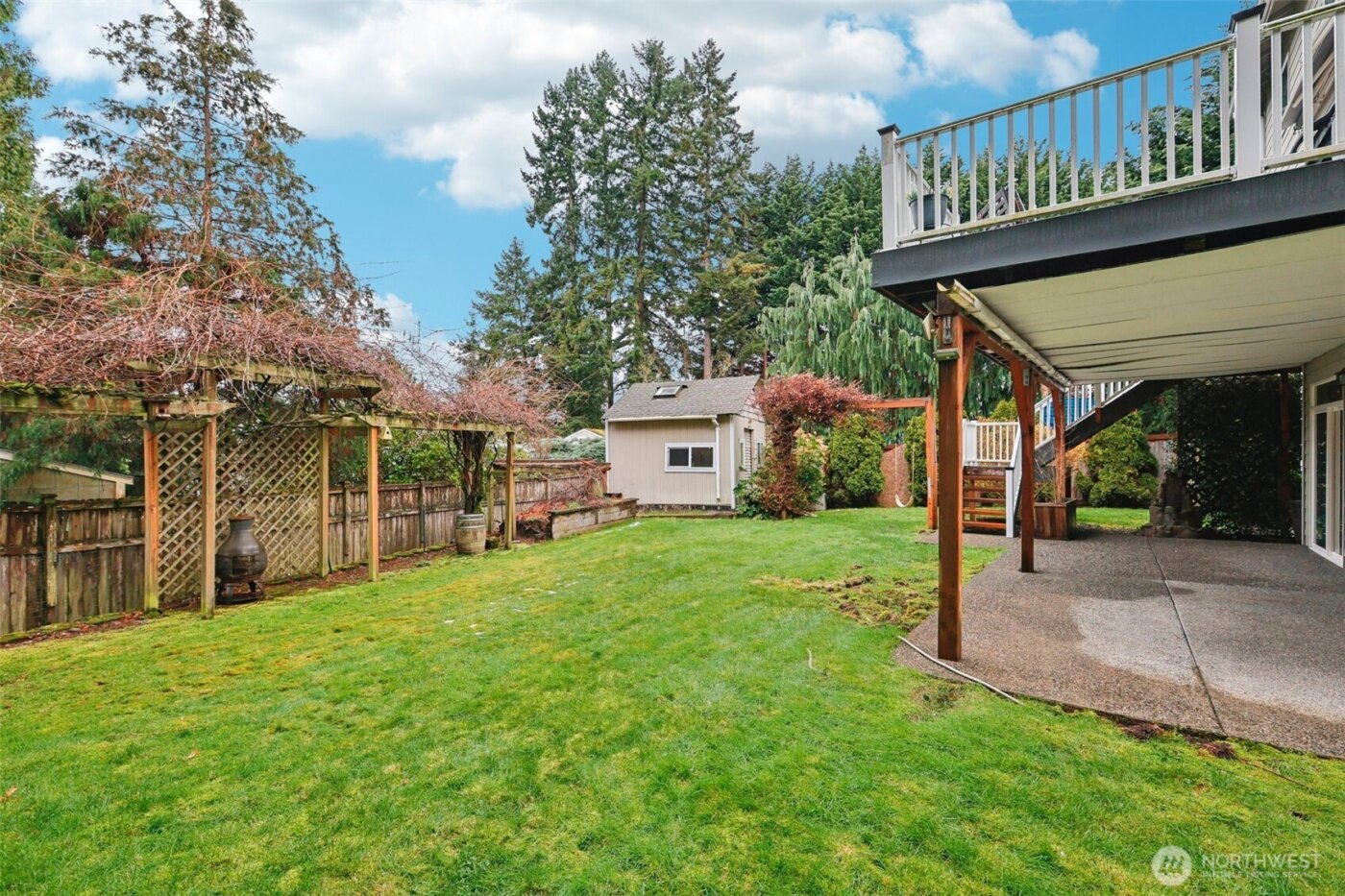 4707 NE 7th Place , Renton, WA 98059-4599