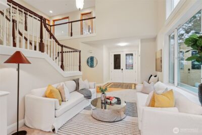 4707 NE 7th Place , Renton, WA 98059-4599 - Photo 4