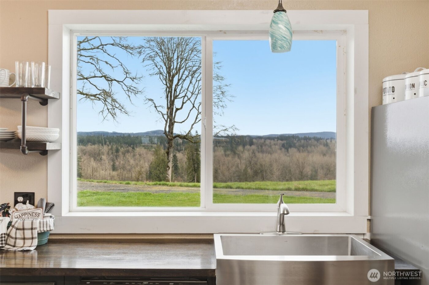 240 Rakoz Road , Toledo, WA 98591