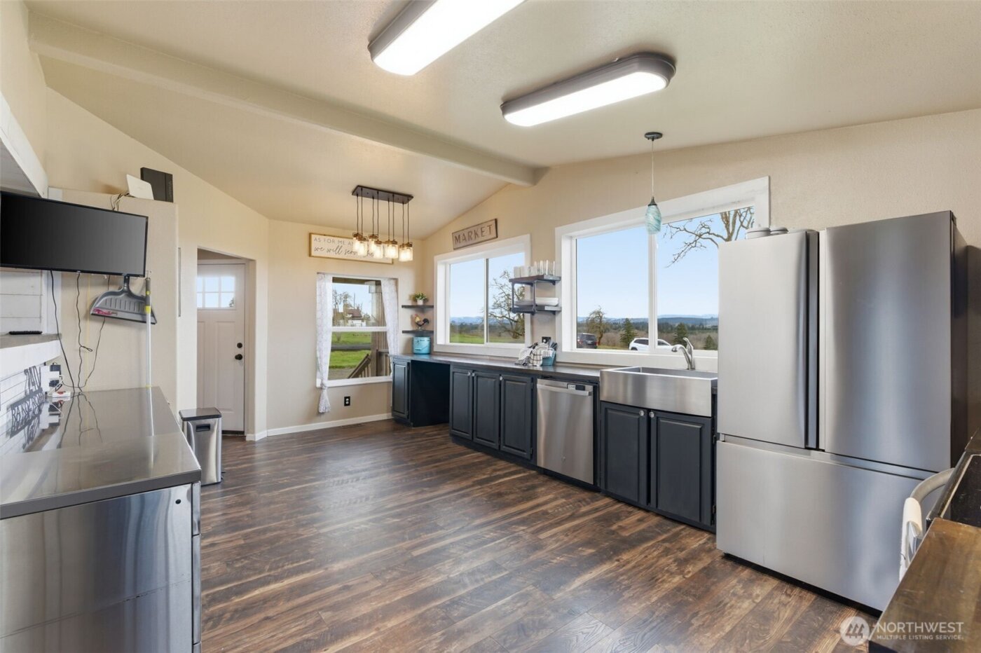 240 Rakoz Road , Toledo, WA 98591