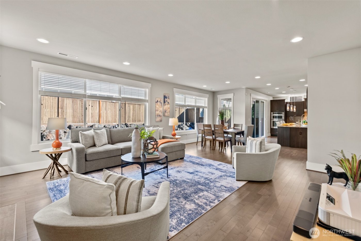 610 Field Place NE, Renton, WA 98059