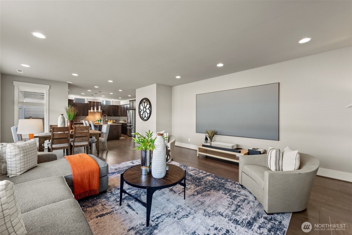 610 Field Place NE, Renton, WA 98059