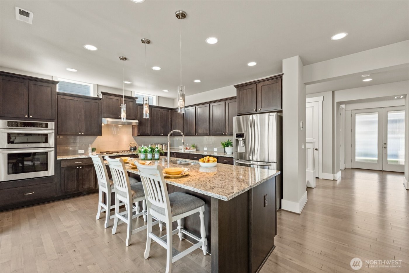 610 Field Place NE, Renton, WA 98059