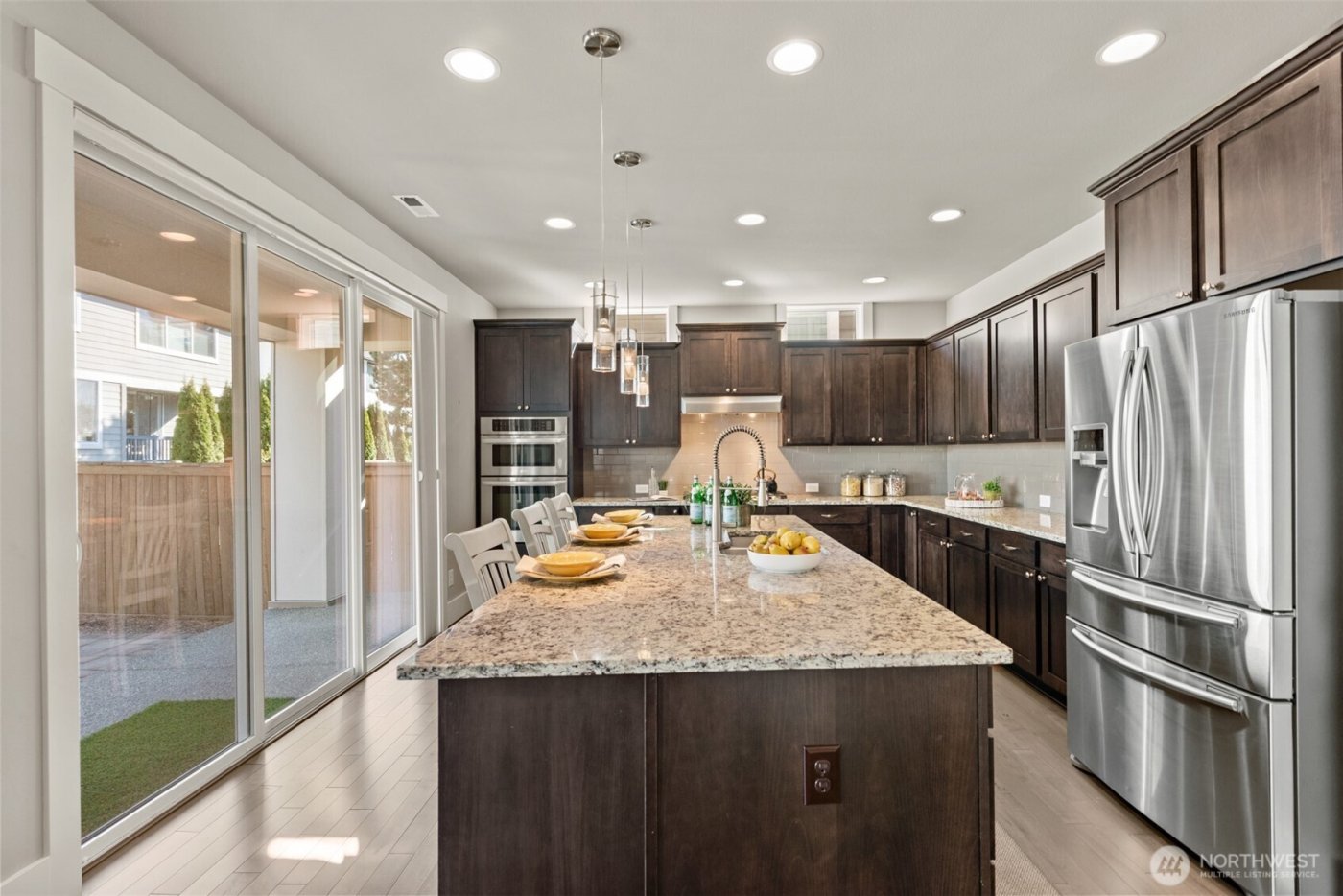 610 Field Place NE, Renton, WA 98059