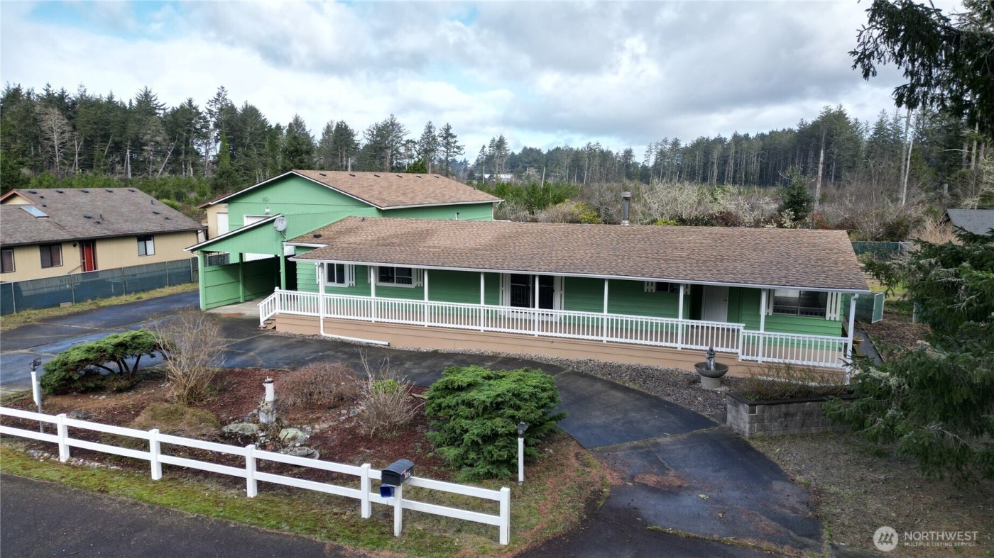1529 229th Place , Ocean Park, WA 98640