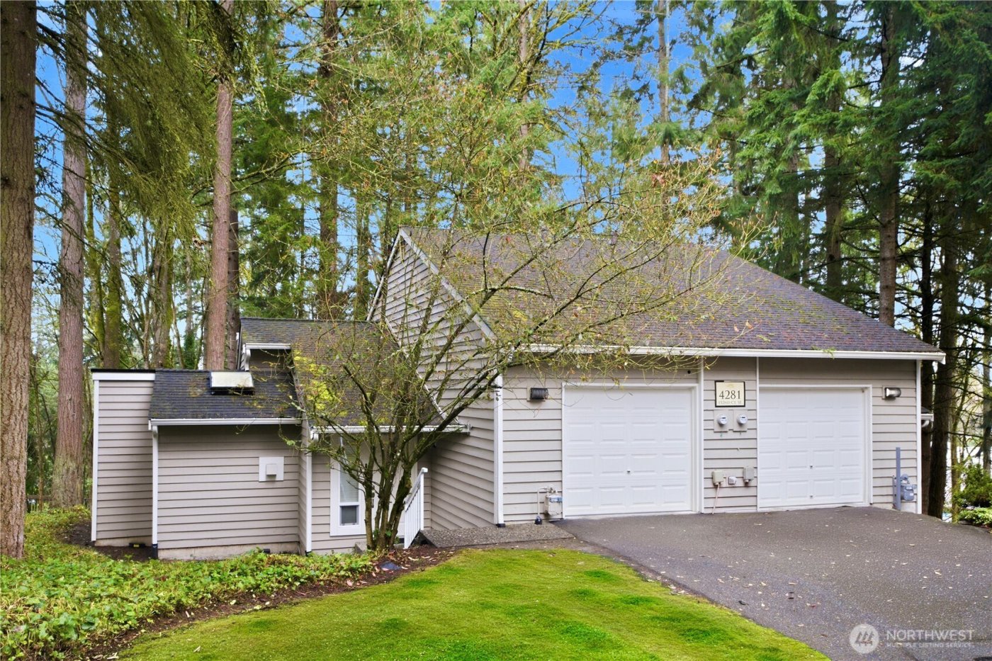 4281 152nd Court SE #3A, Bellevue, WA 98006