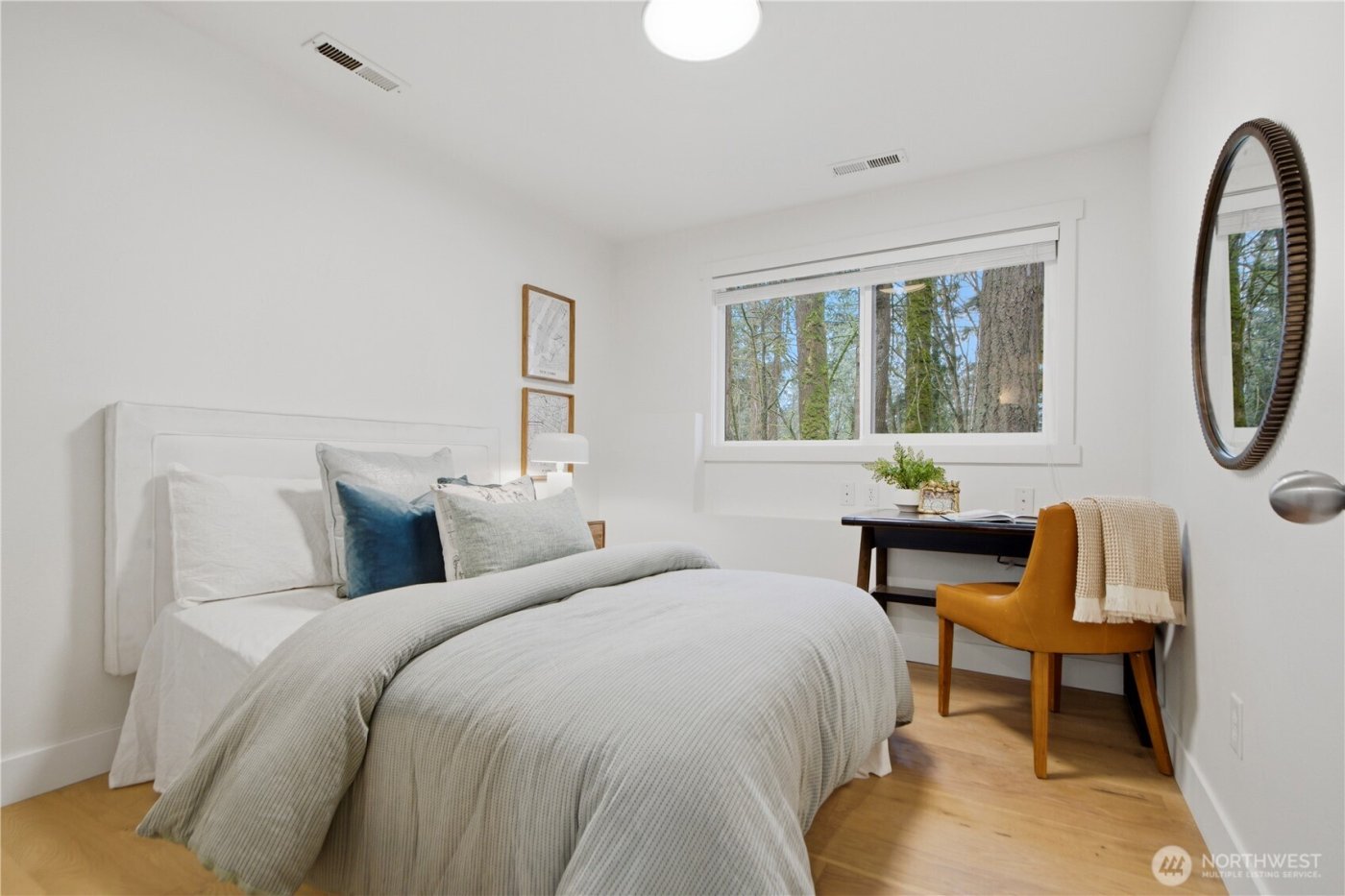 4281 152nd Court SE #3A, Bellevue, WA 98006