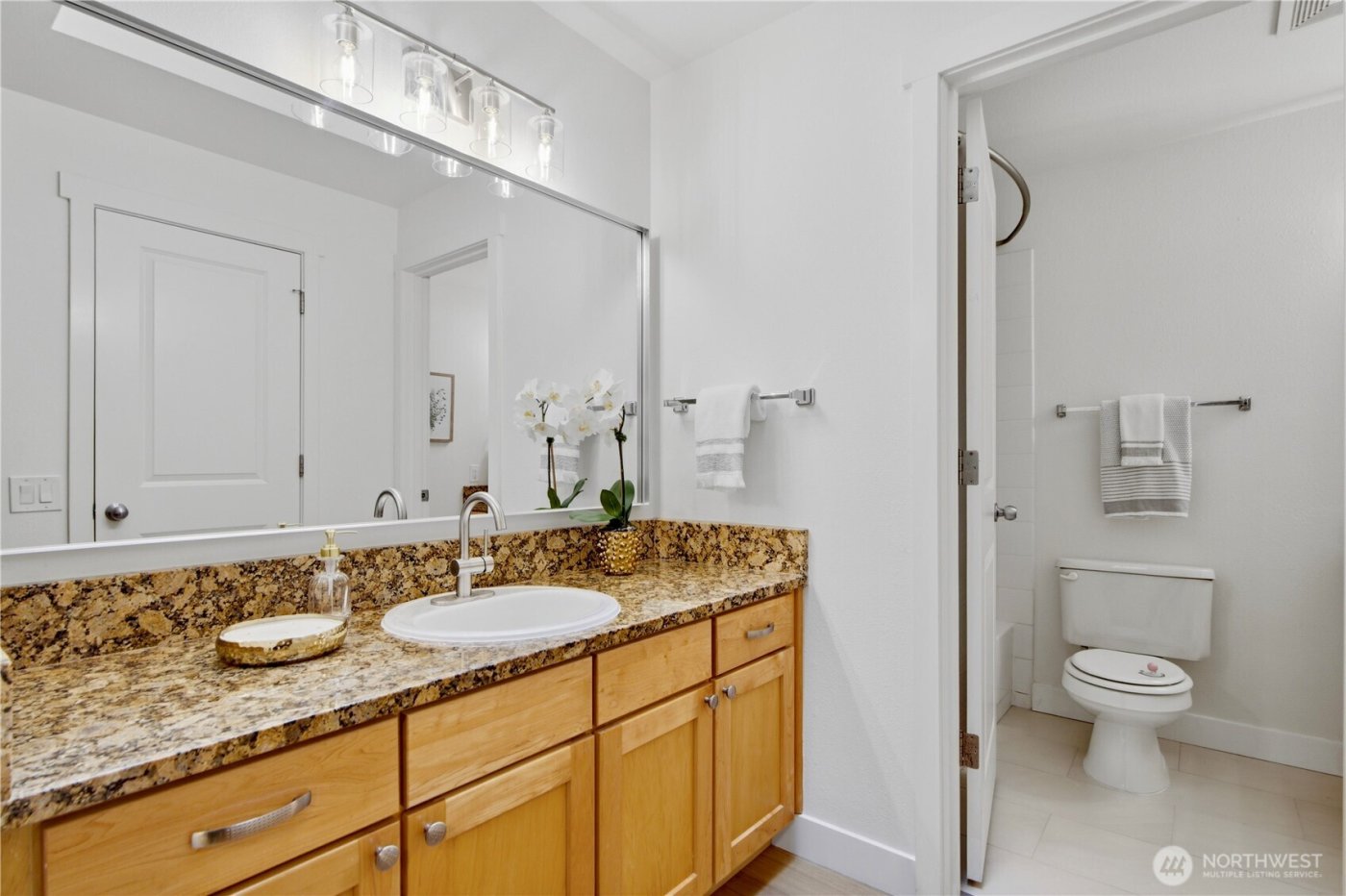 4281 152nd Court SE #3A, Bellevue, WA 98006