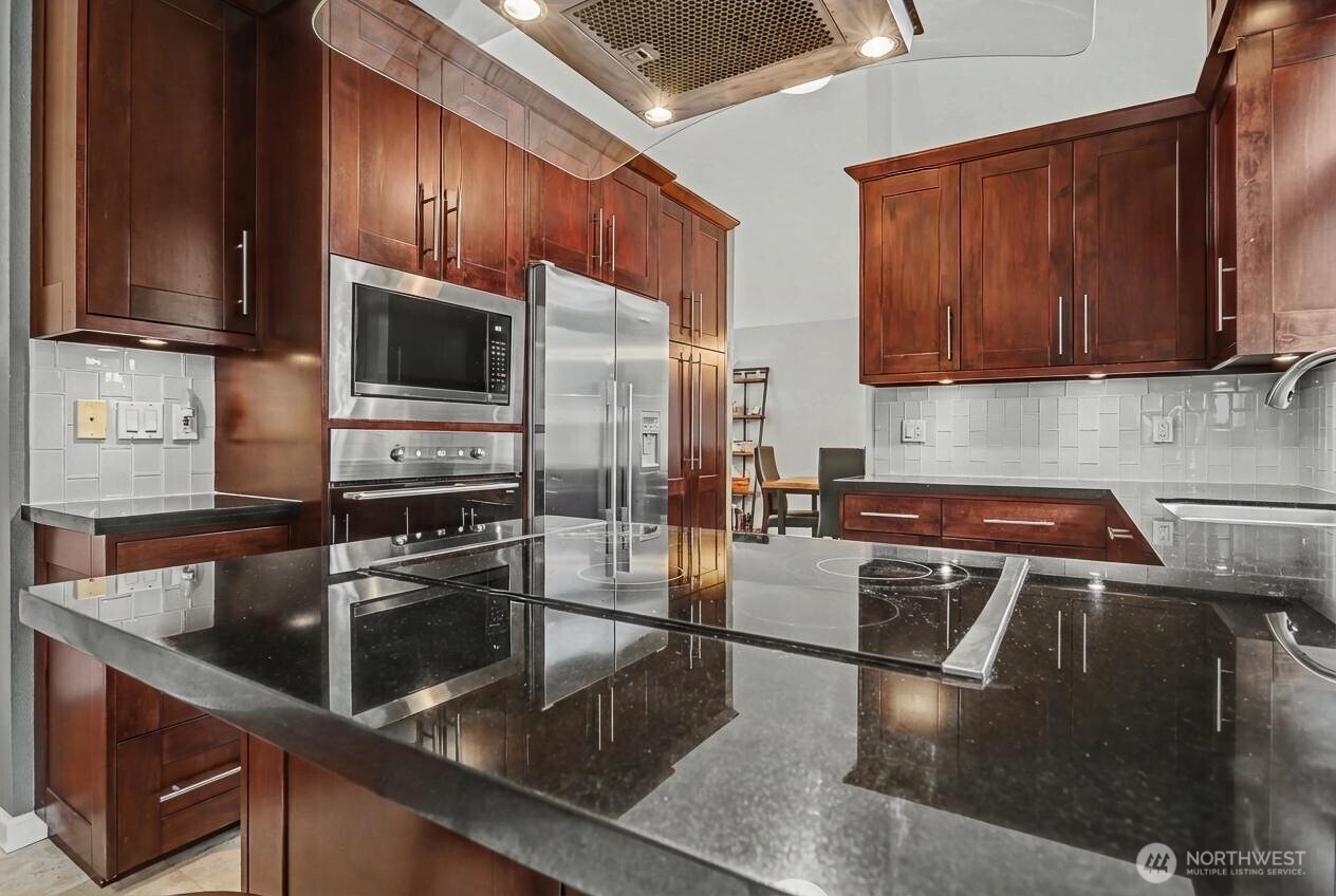 1226 S 35th Street , Renton, WA 98055