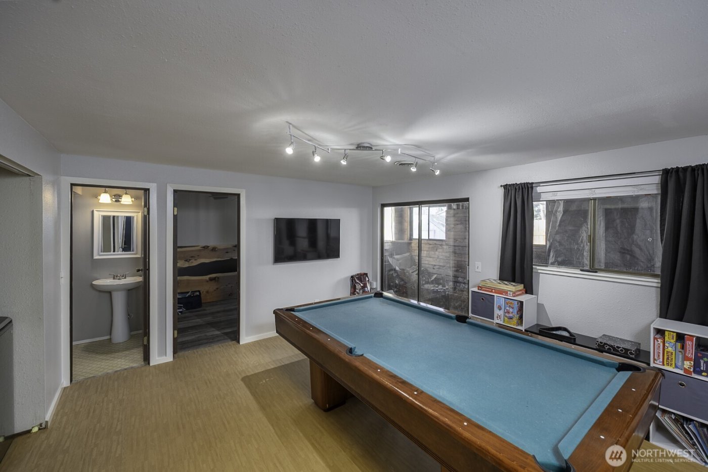 306 Belmont Avenue , Moses Lake, WA 98837