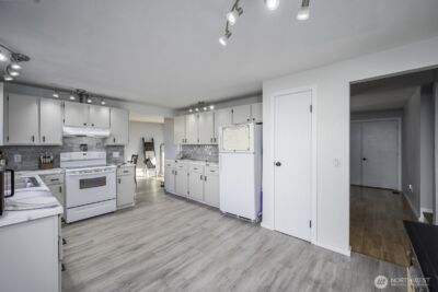 306 Belmont Avenue , Moses Lake, WA 98837 - Photo 4