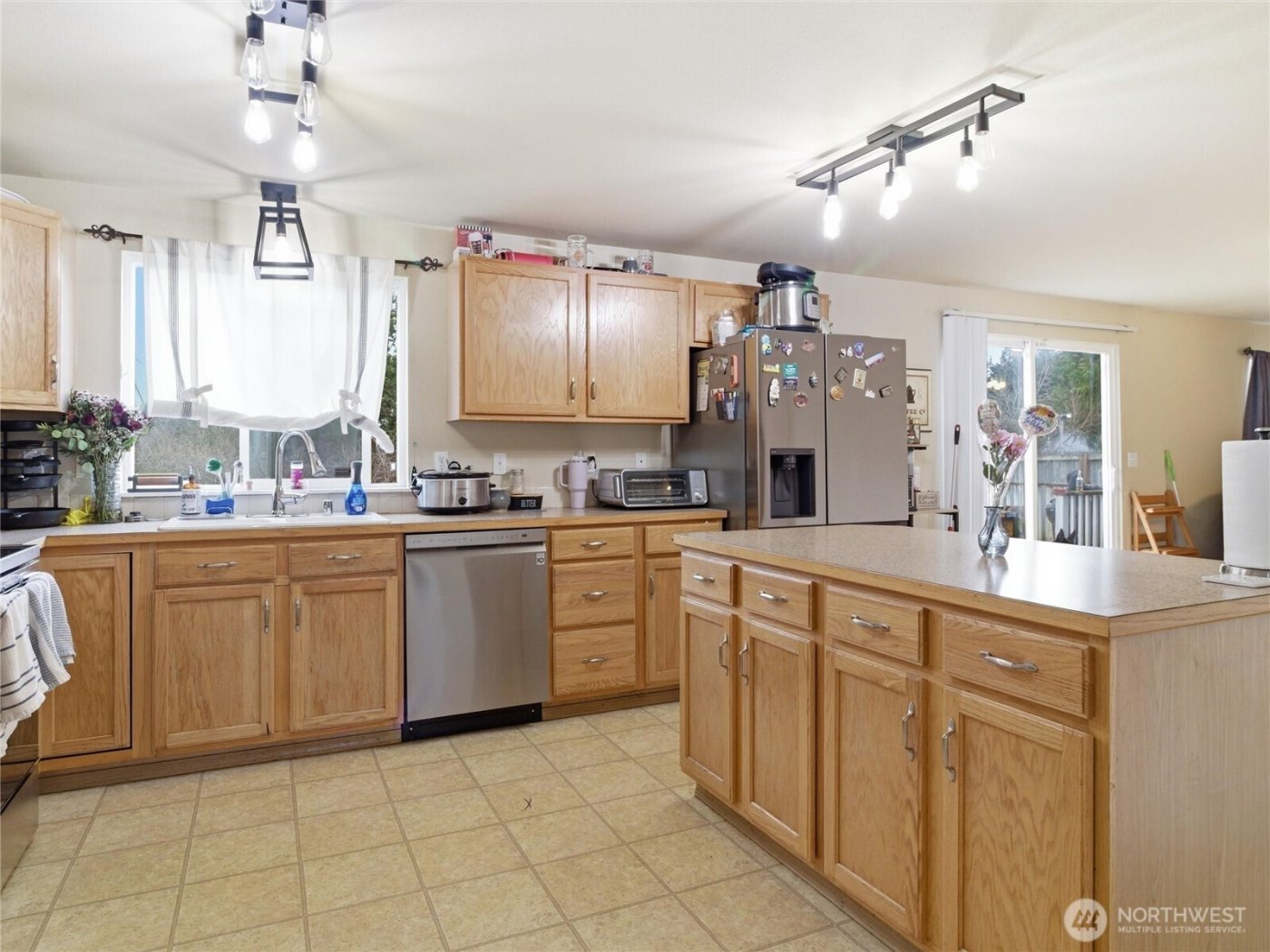 1144 Milbanke Drive SE, Olympia, WA 98513