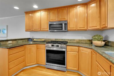 815 2nd Avenue N #A, Seattle, WA 98109 - Photo 18