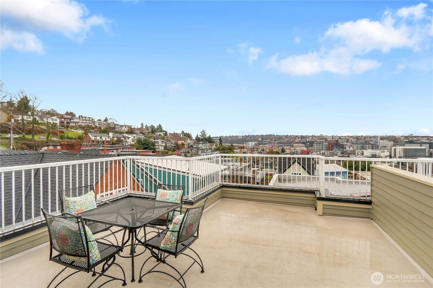 815 2nd Avenue N #A, Seattle, WA 98109