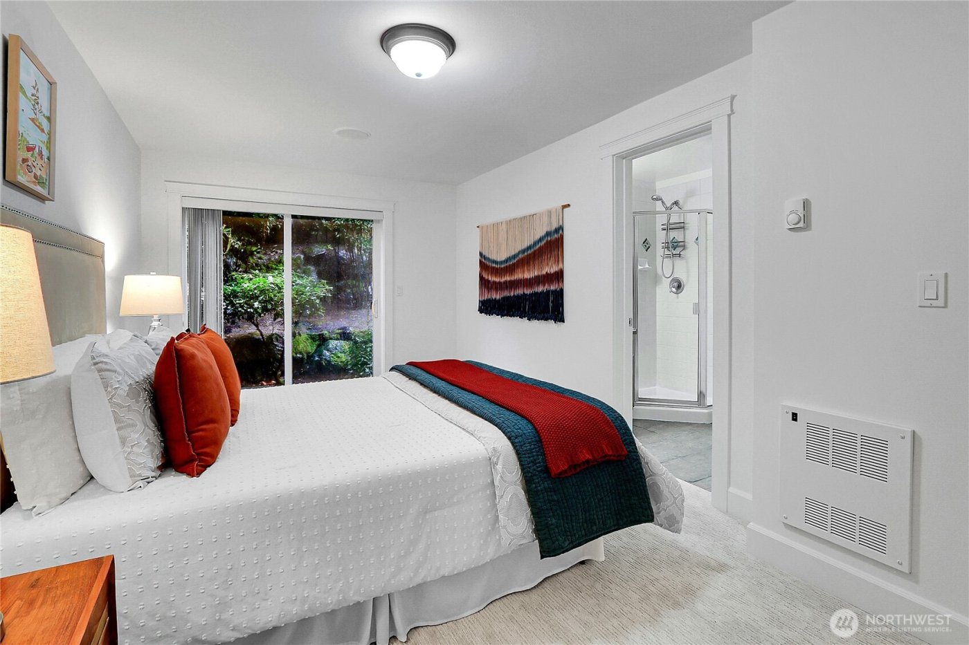 815 2nd Avenue N #A, Seattle, WA 98109