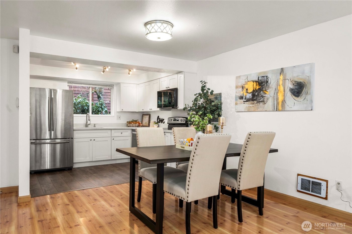 1733 157th Avenue NE #E102, Bellevue, WA 98008