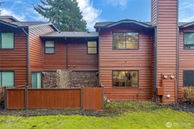 1733 157th Avenue NE #E102, Bellevue, WA 98008 - Photo 25