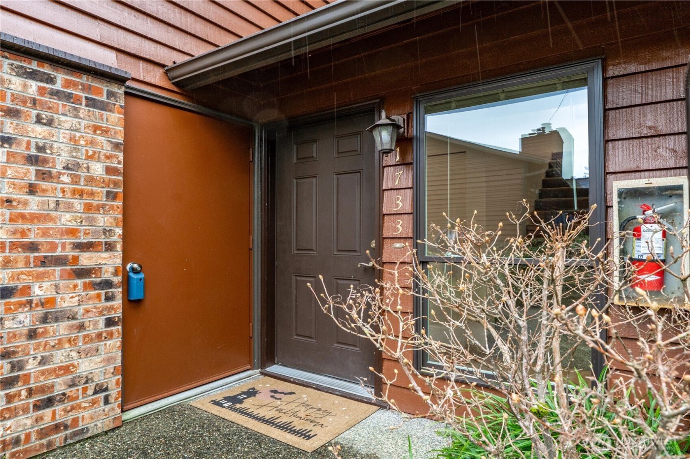 1733 157th Avenue NE #E102, Bellevue, WA 98008