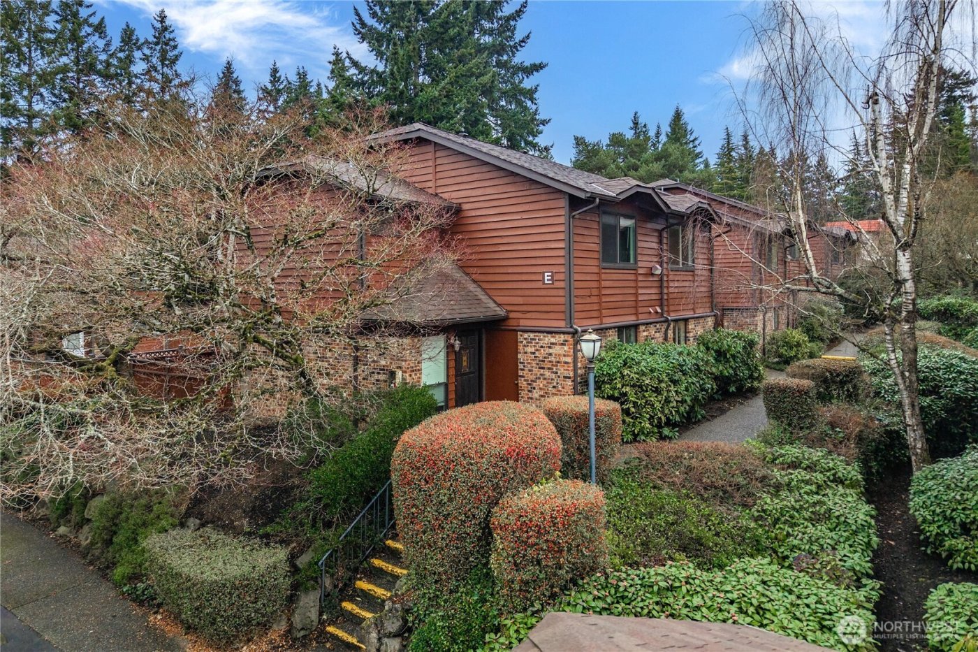 1733 157th Avenue NE #E102, Bellevue, WA 98008