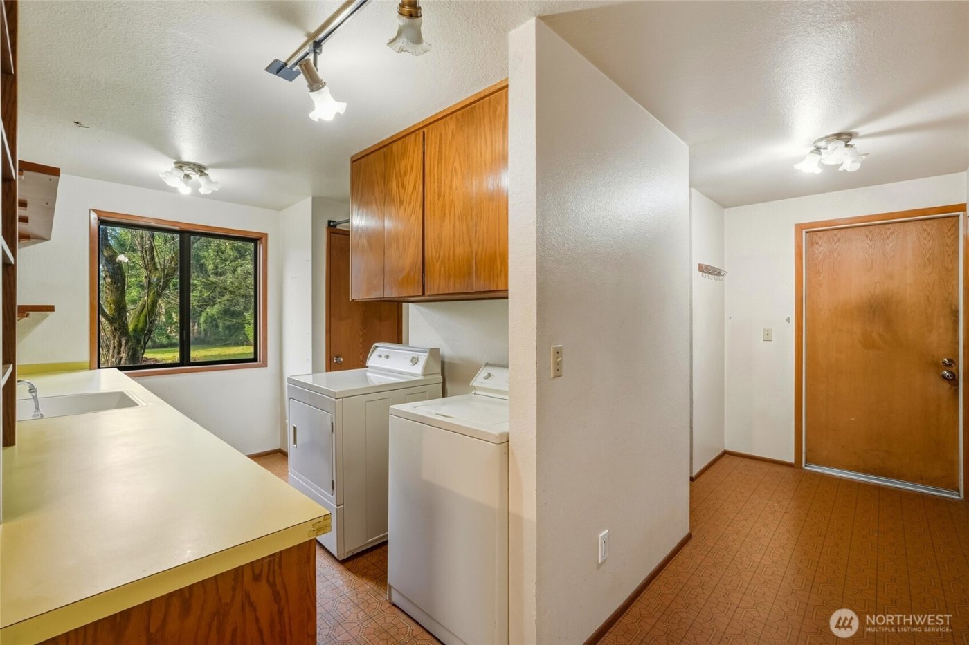 7172 Butler Hill Road , Burlington, WA 98233