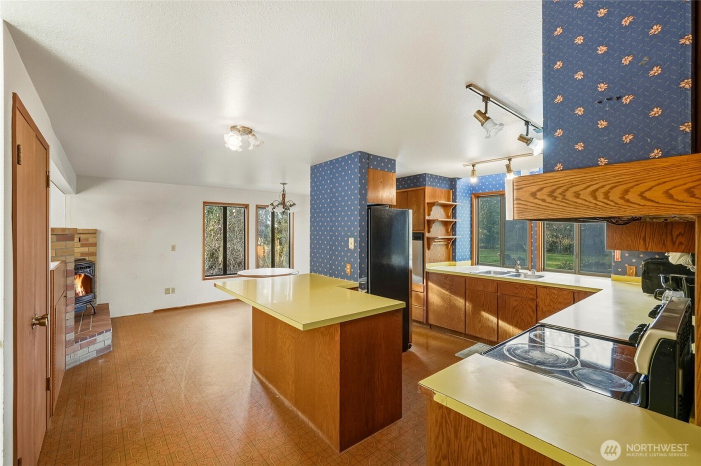 7172 Butler Hill Road , Burlington, WA 98233