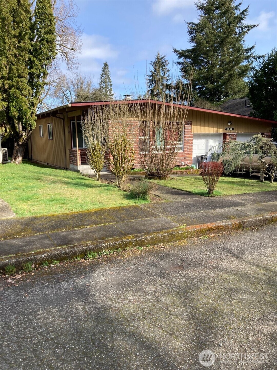 518 520 18th Avenue SE, Olympia, WA 98501
