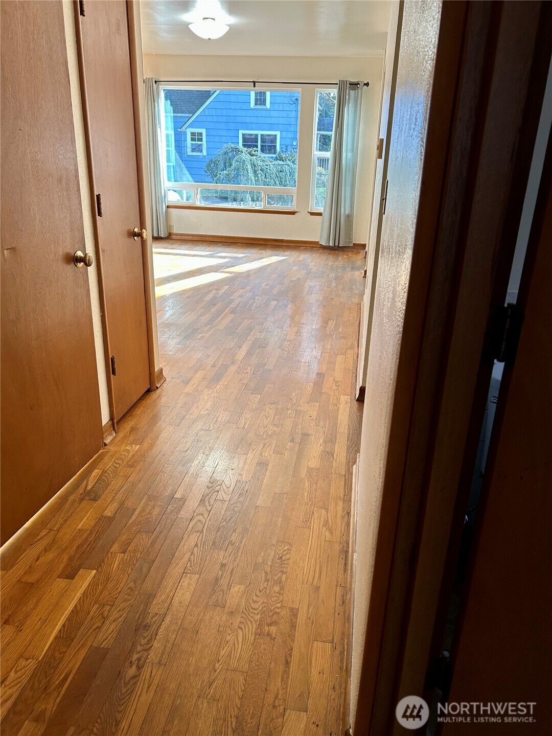 518 520 18th Avenue SE, Olympia, WA 98501