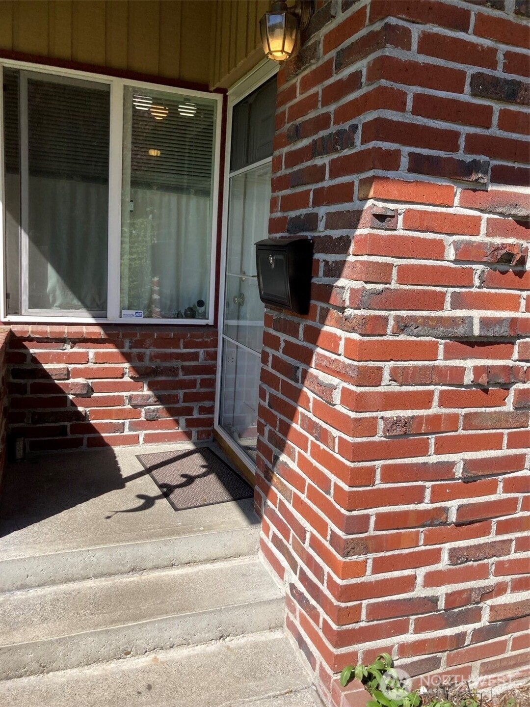 518 520 18th Avenue SE, Olympia, WA 98501