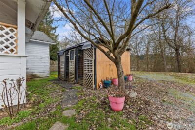 329 SE 2nd Street , South Prairie, WA 98385 - Photo 23