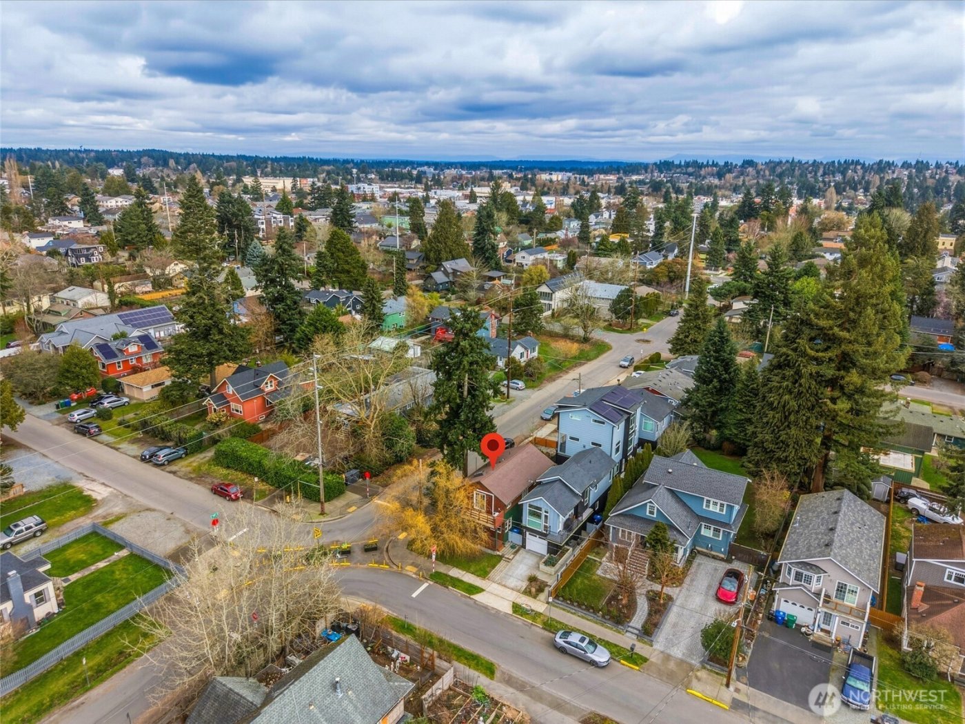 8752 Dayton Avenue N #B, Seattle, WA 98103