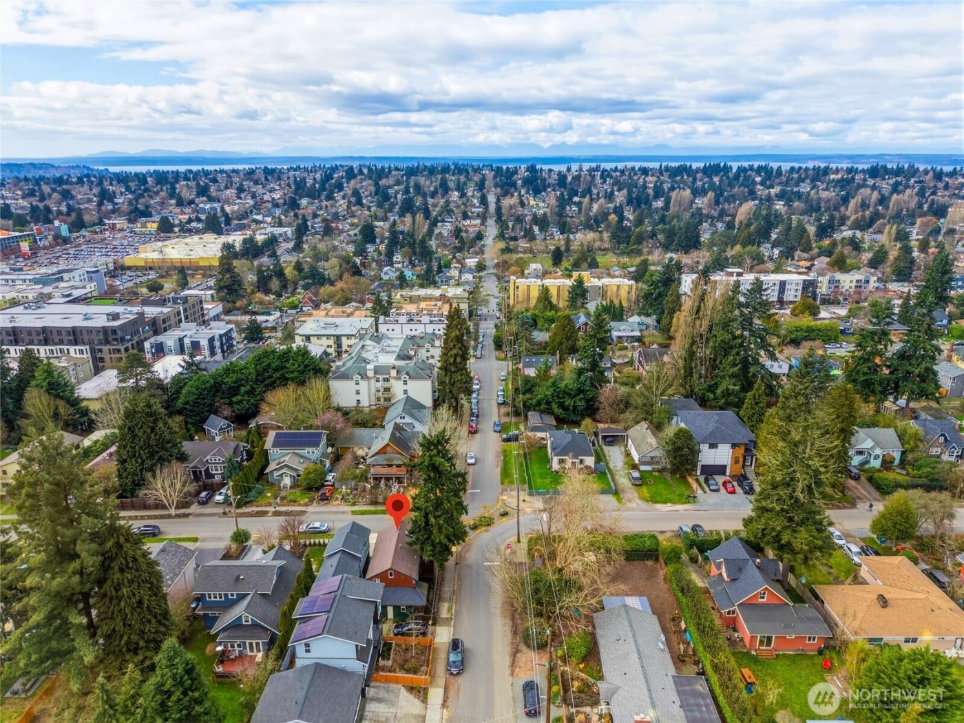 8752 Dayton Avenue N #B, Seattle, WA 98103