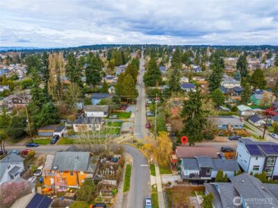 8752 Dayton Avenue N #B, Seattle, WA 98103 - Photo 28