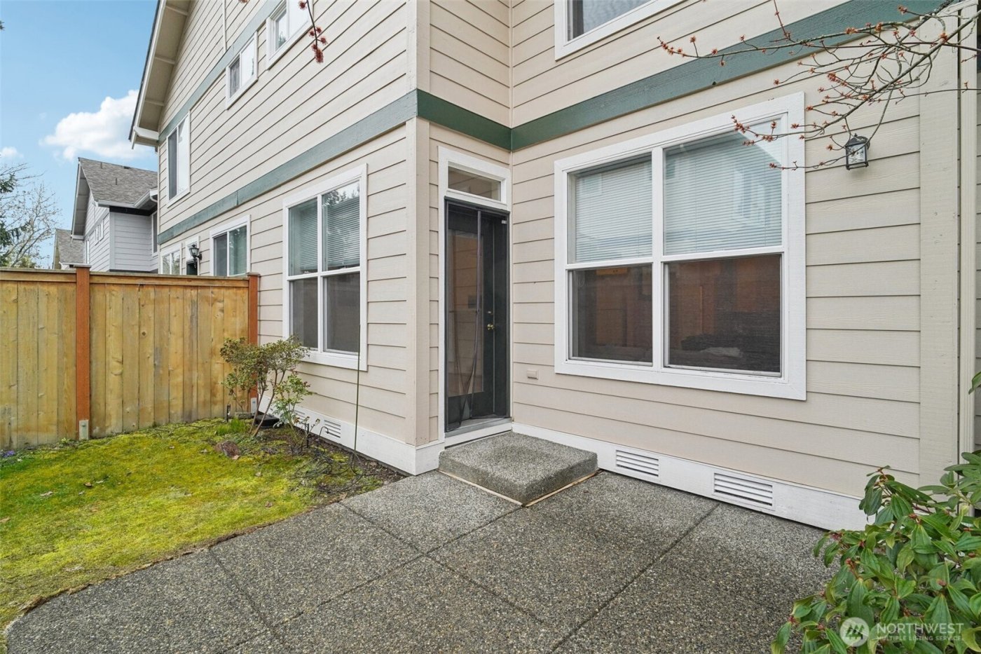 722 239th Lane SE, Sammamish, WA 98074