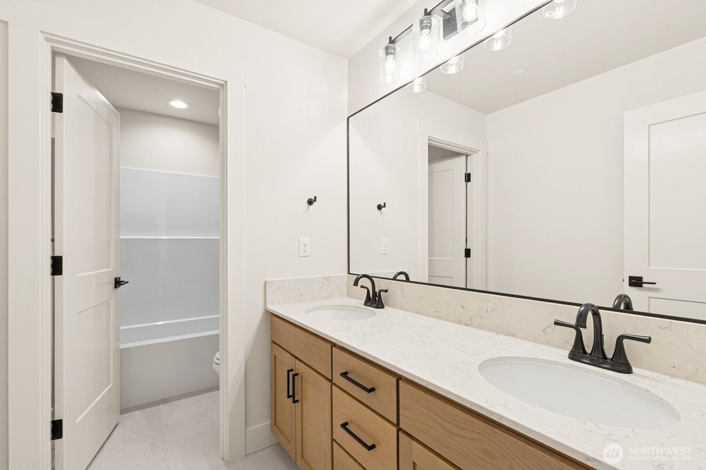 8405 NE 156th (Lot 3) Place , Kenmore, WA 98028