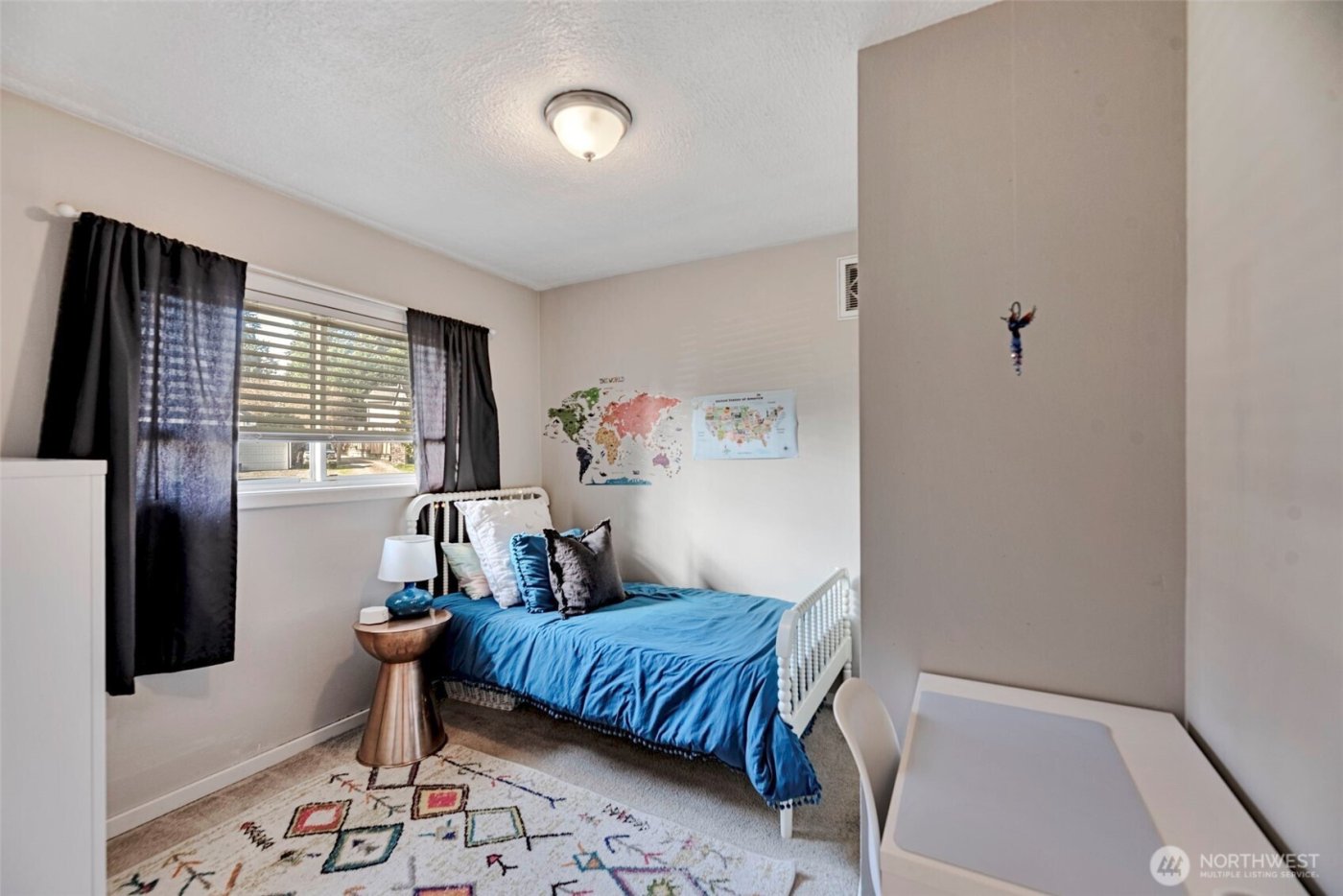 13825 Fender Drive , Lynnwood, WA 98087