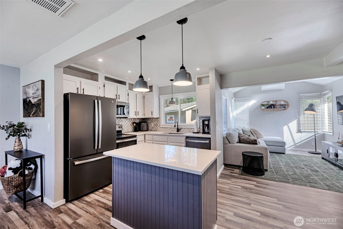 13825 Fender Drive , Lynnwood, WA 98087