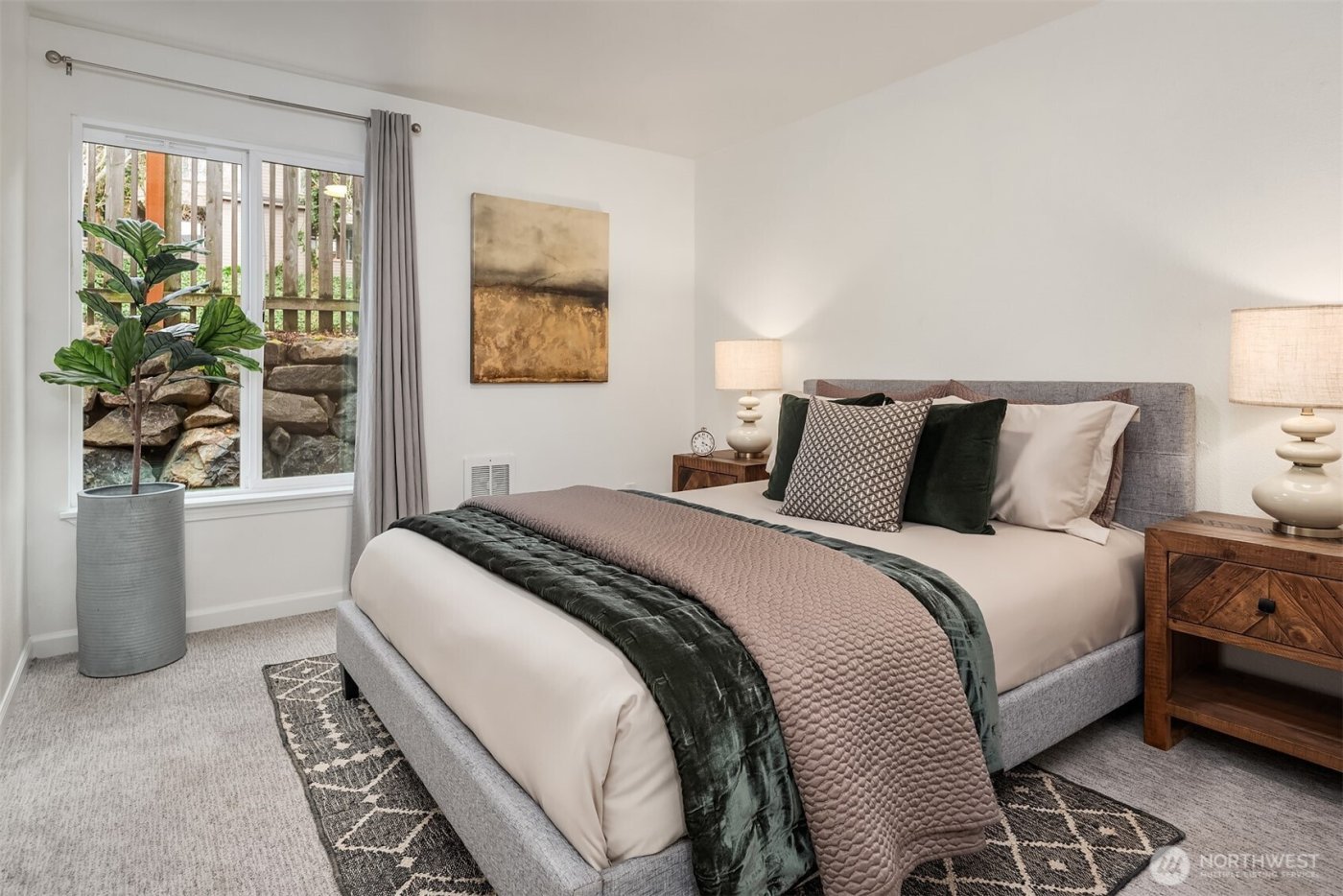 3661 Phinney Avenue N #109, Seattle, WA 98103