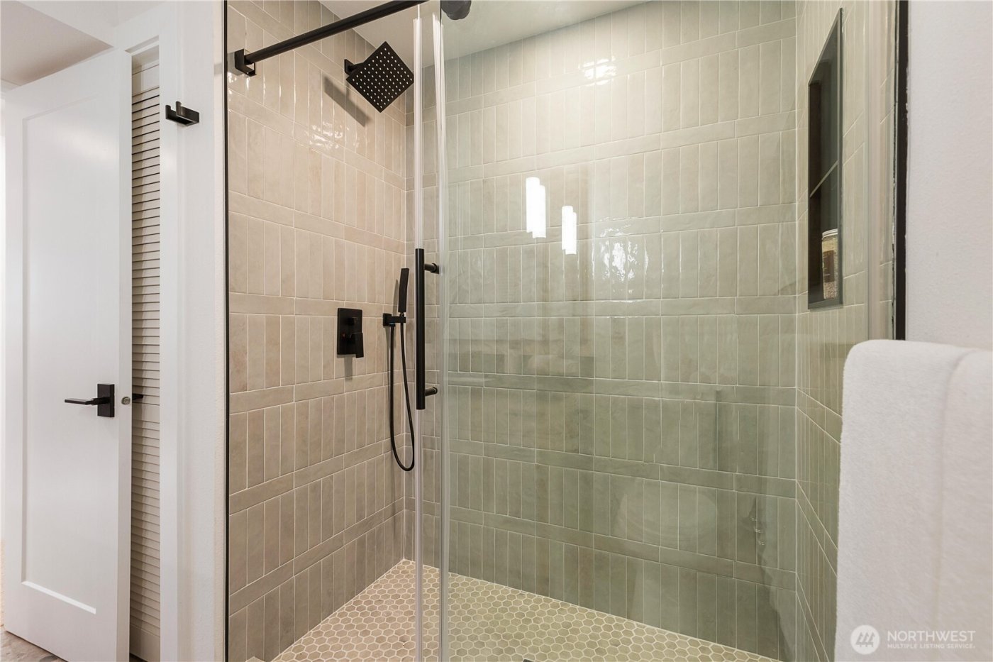 15833 NE 110th Street , Redmond, WA 98052