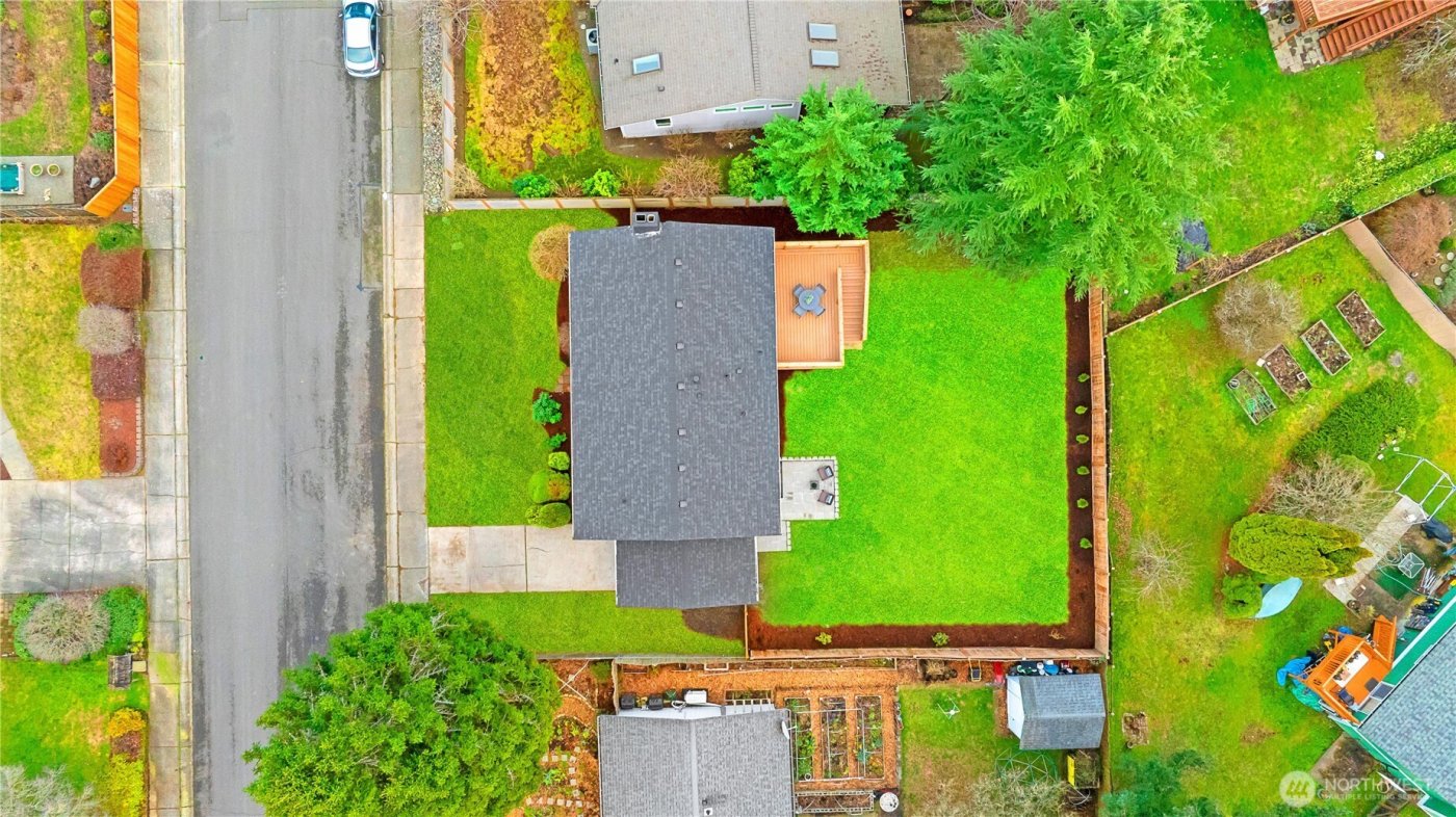 15833 NE 110th Street , Redmond, WA 98052