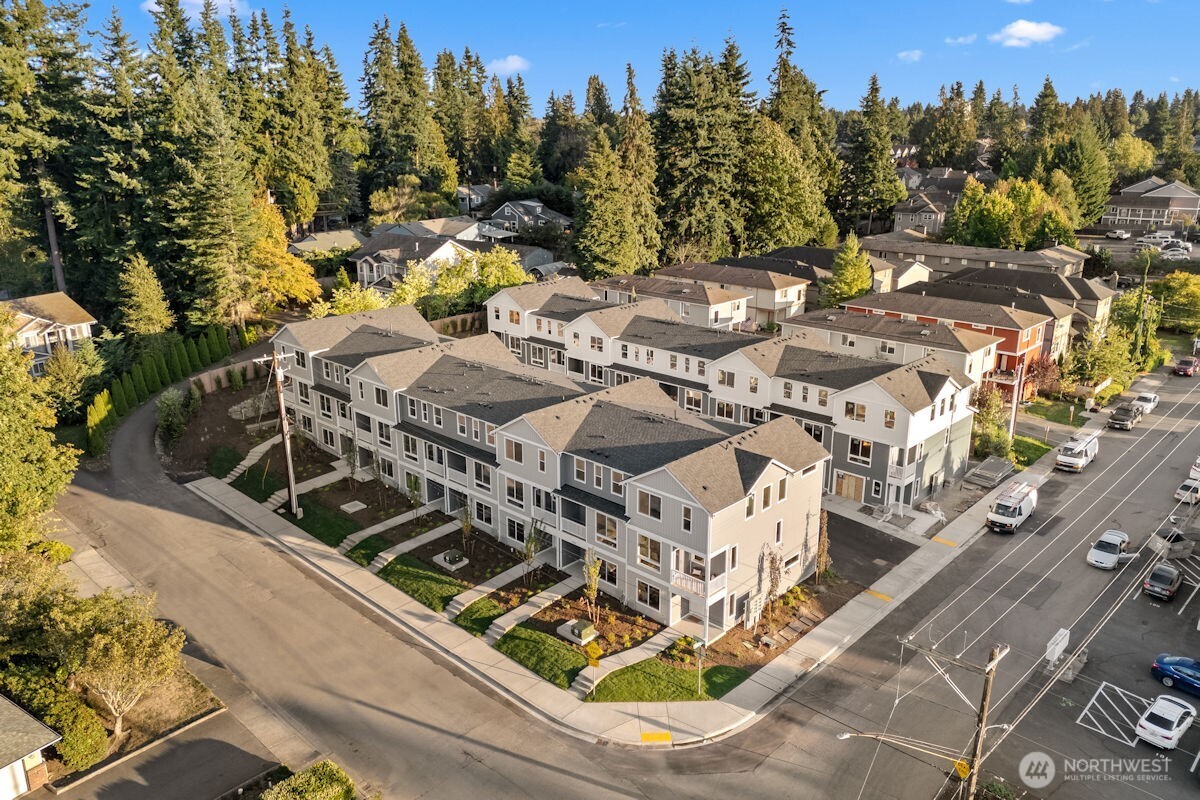 7027 Rainier Drive #G, Everett, WA 98203