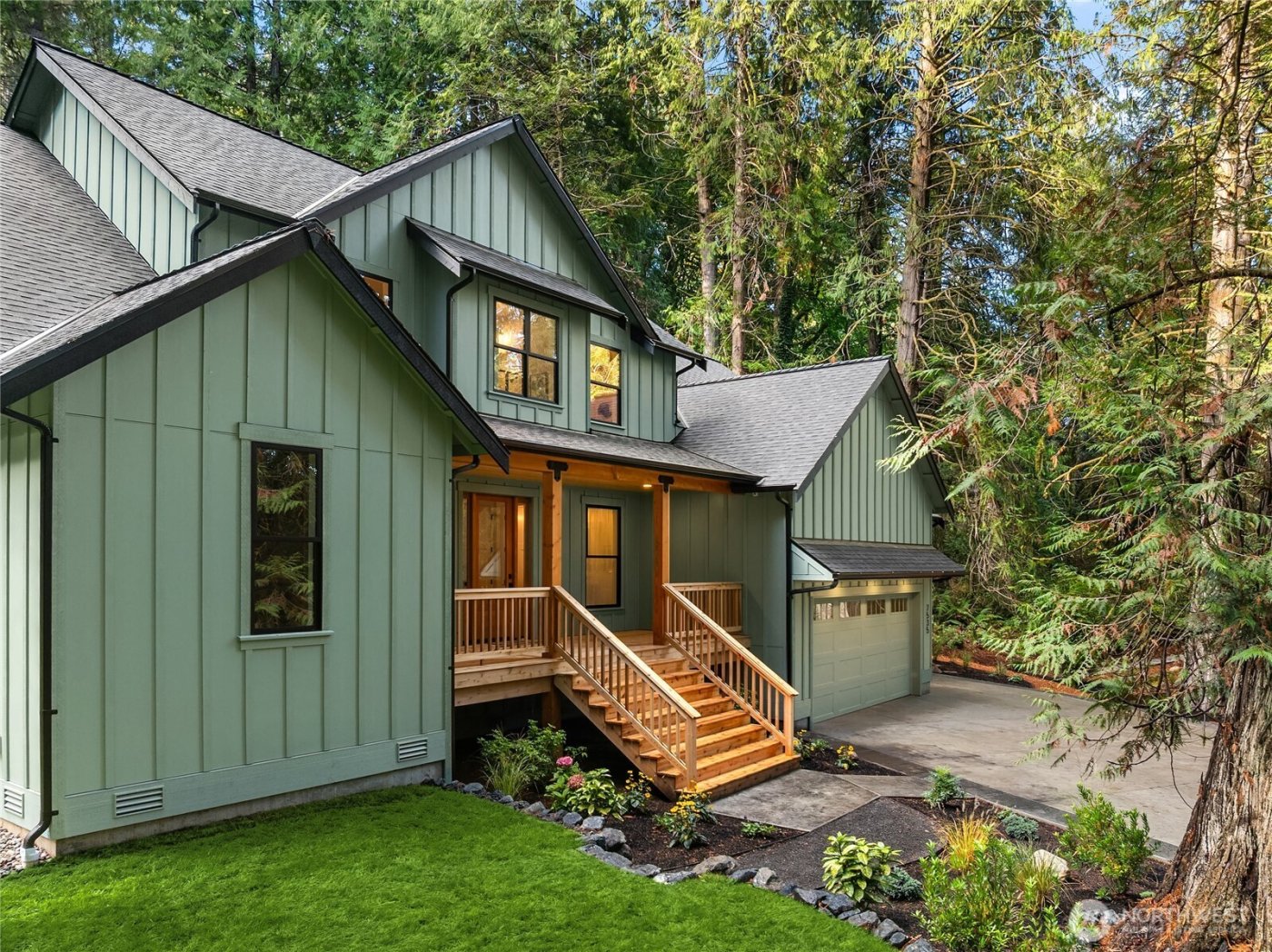7535 NE West Port Madison Road , Bainbridge Island, WA 98110